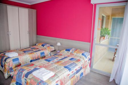 Pension Parque Del Ebro (Adults Only) Logrono Ngoại thất bức ảnh