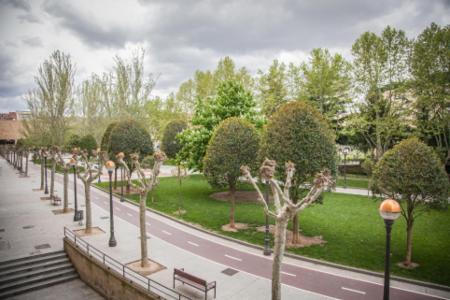 Pension Parque Del Ebro (Adults Only) Logrono Ngoại thất bức ảnh